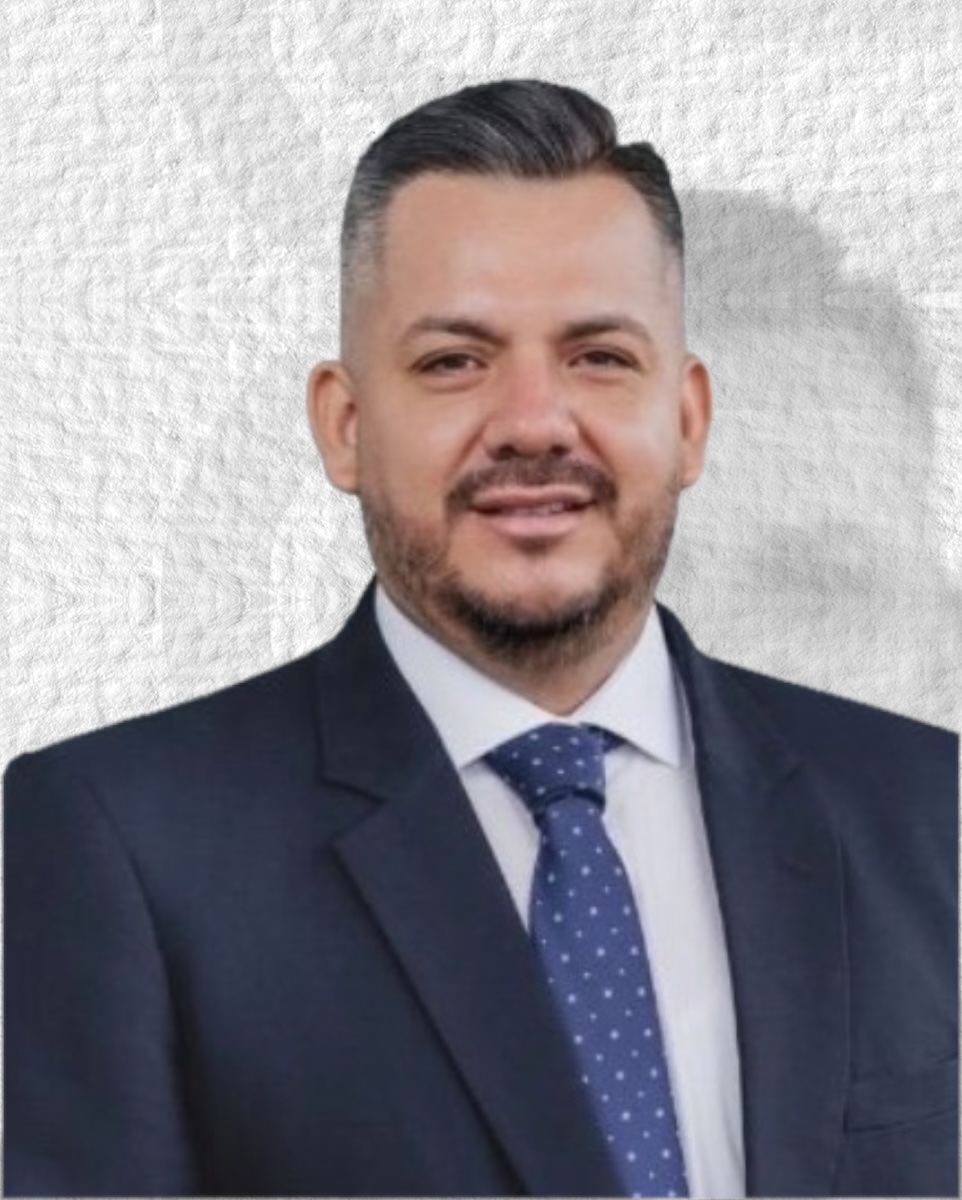 Néstor Burgos, abogado colaborador externo de Ipanaqué León Abogados